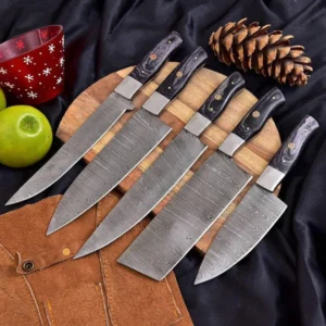 5 Piece Kitchen Knife Set with Damascus Pattern